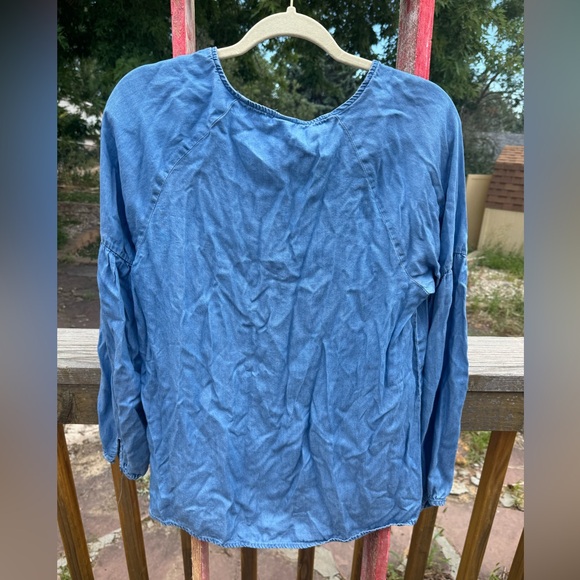 Denim Victorian style lace up top - Picture 4 of 6